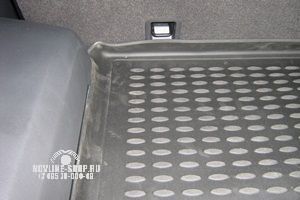 Коврик в багажник OPEL Antara 2006-, кросс. (полиуретан)